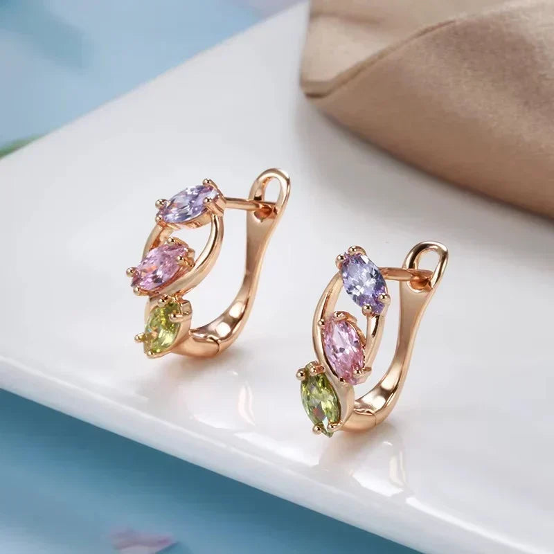 Różowy Październik | Eleganckie koła z wielobarwnymi cyrkoniami