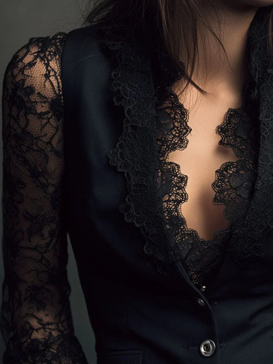 Nina | Elegancki top z półprzezroczystymi rękawami
