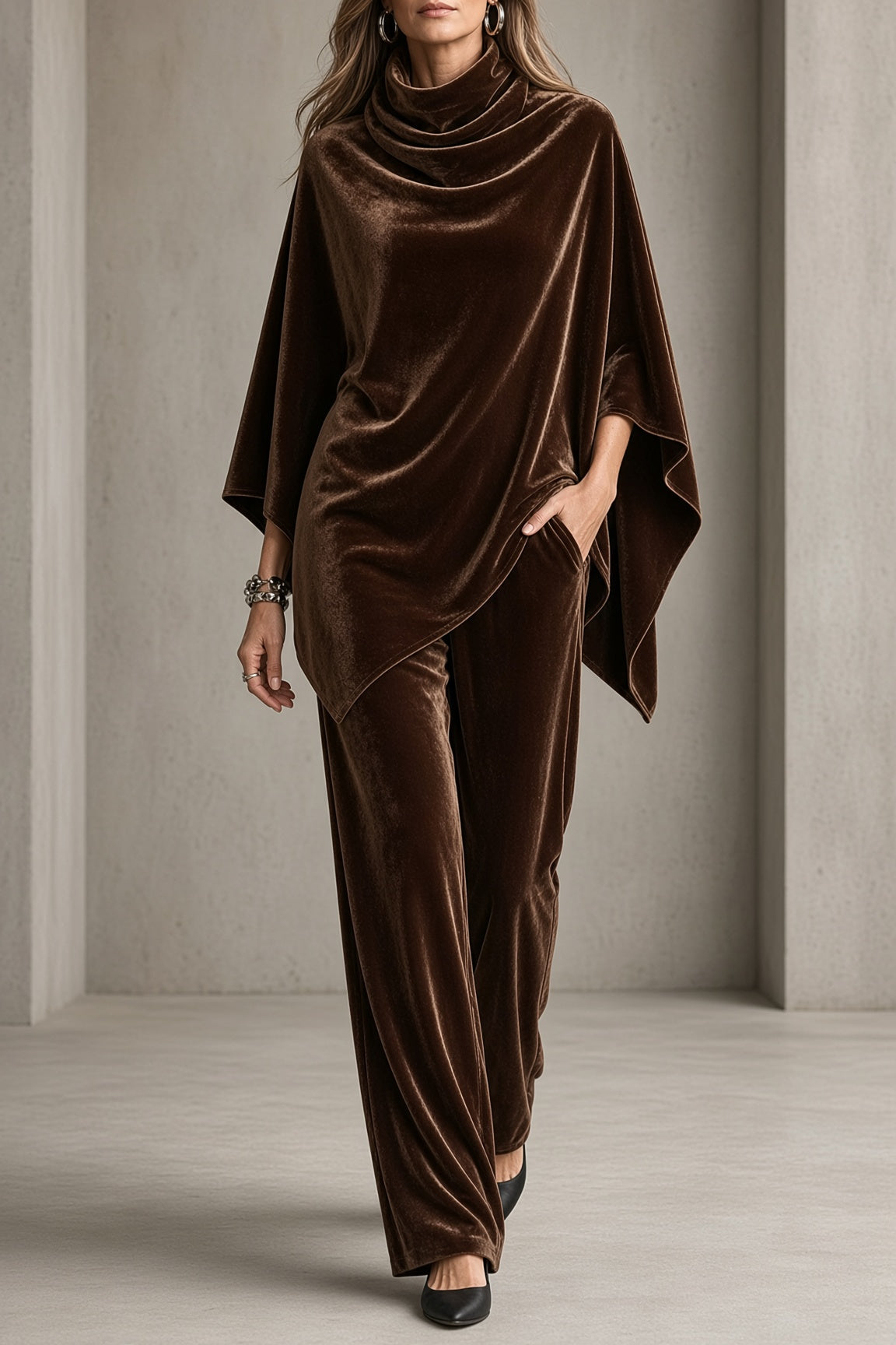 Monika | Drapowany komplet z aksamitu